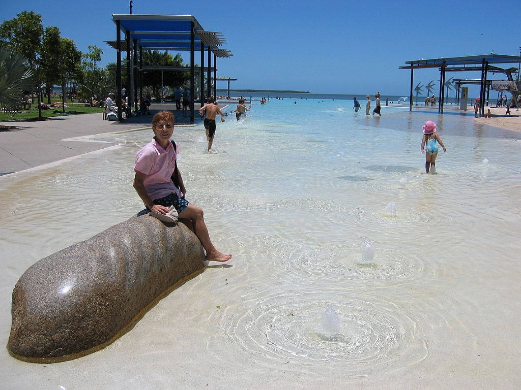 177 Cairns Esplanade.jpg